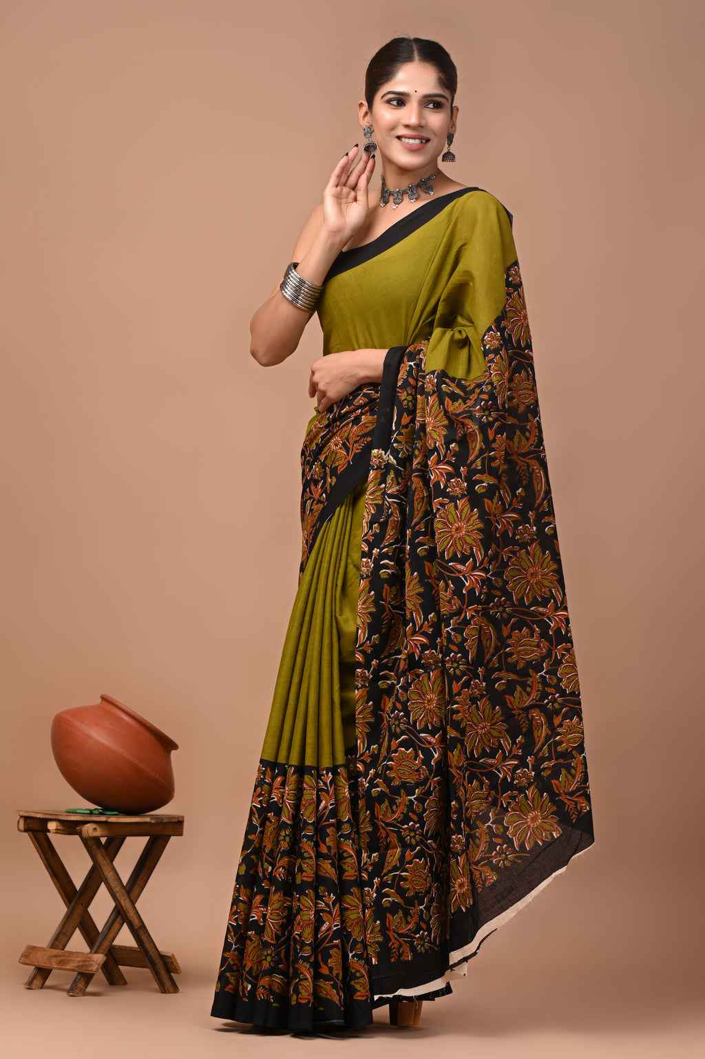 Mulmul Cotton – Dark golden brown