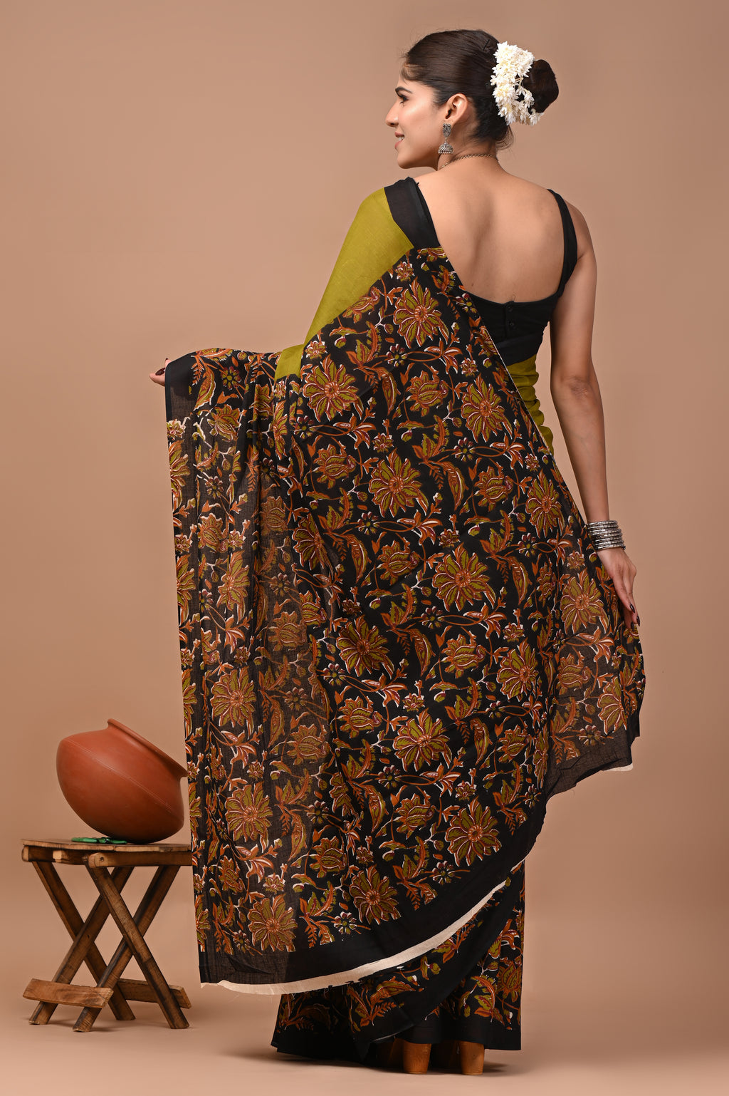 Mulmul Cotton – Dark golden brown