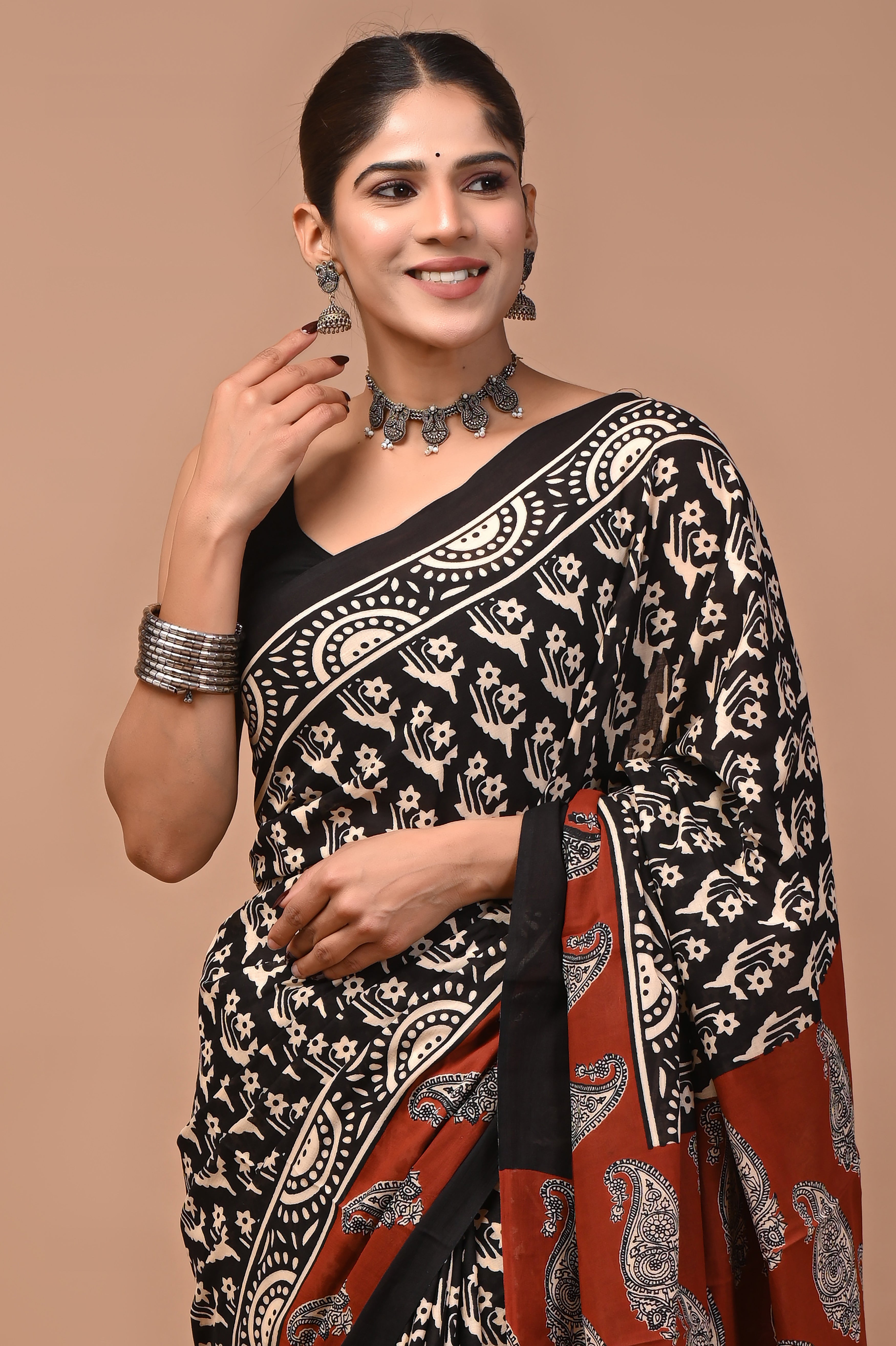 Mulmul Cotton – Very dark brown