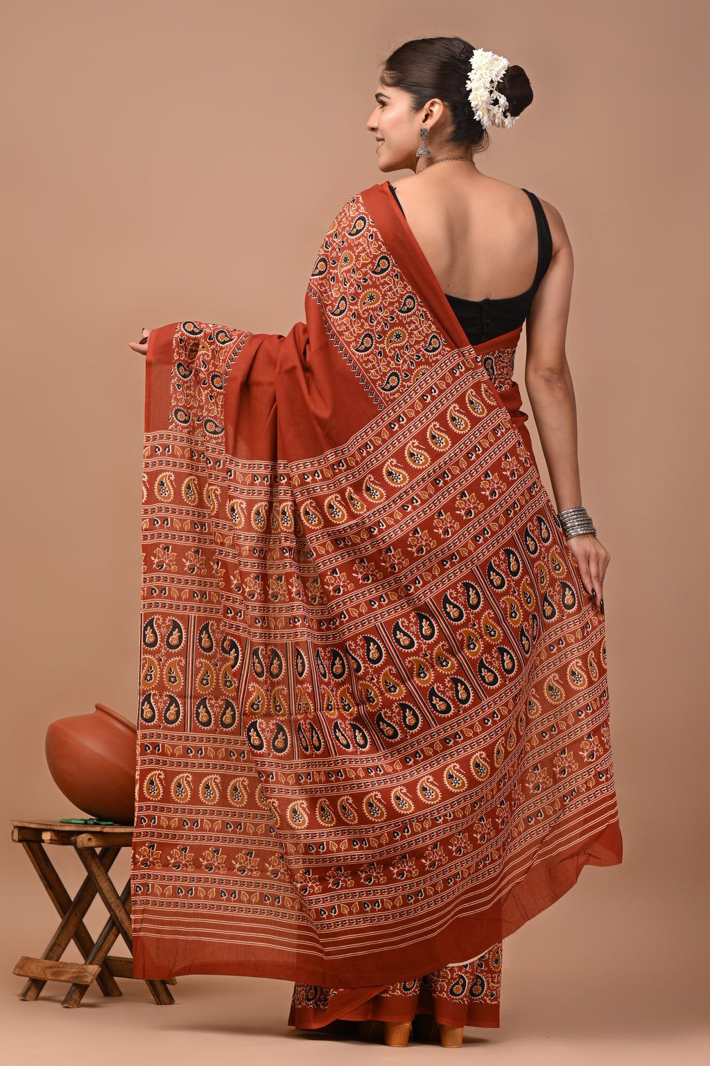 Mulmul Cotton – Burnt red