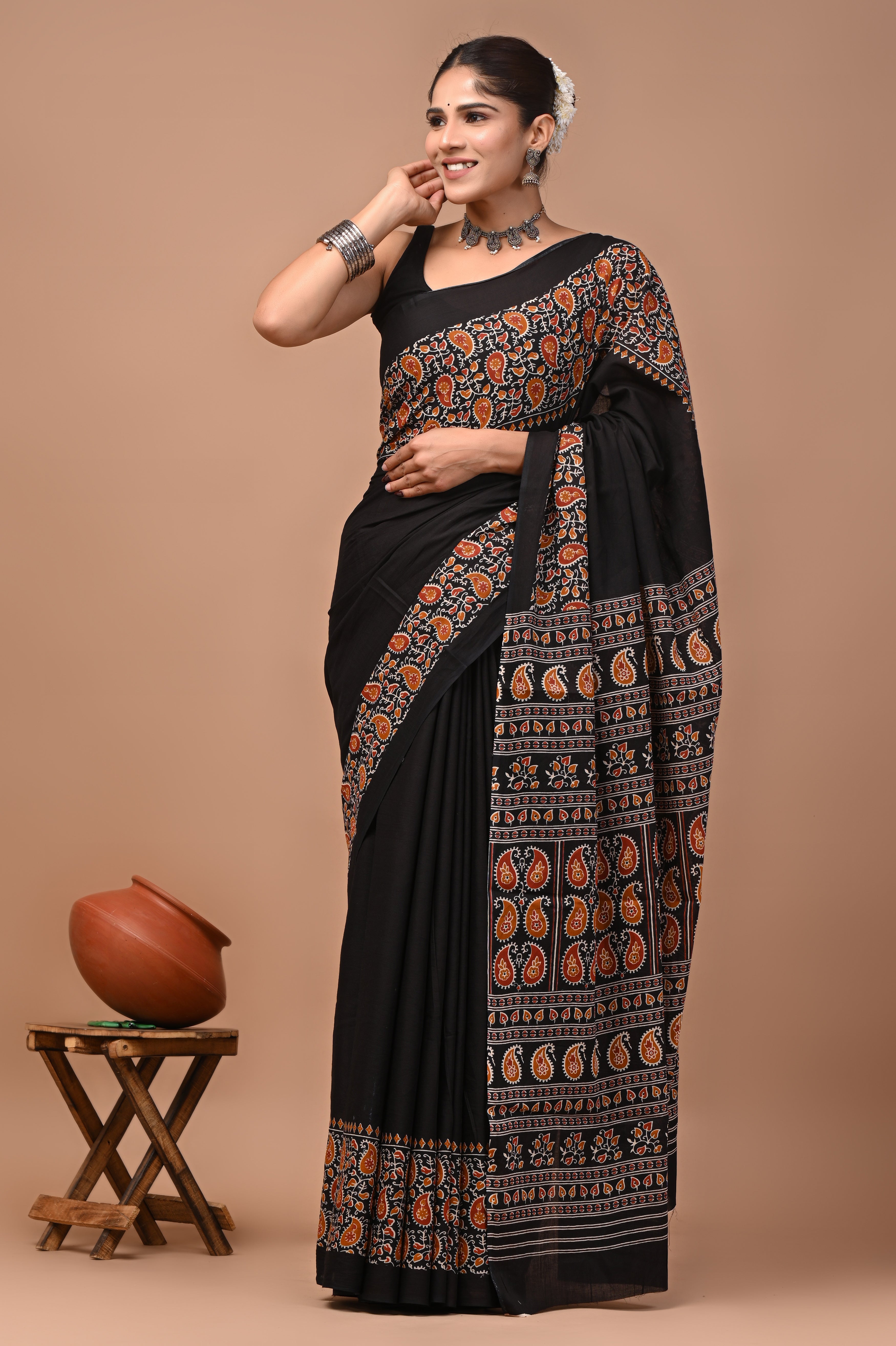 Mulmul Cotton – Black