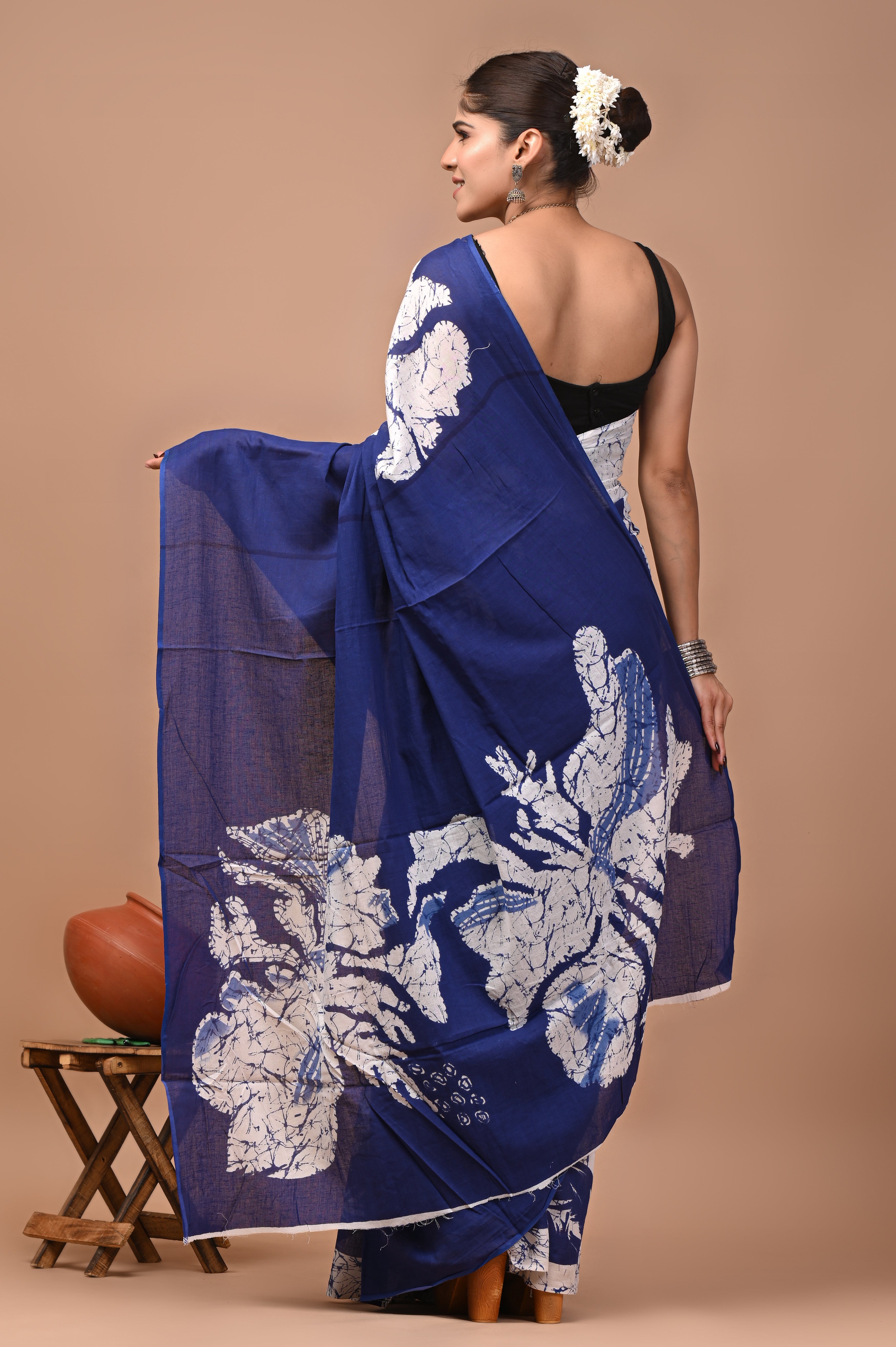 Mulmul Cotton – Deep indigo blue