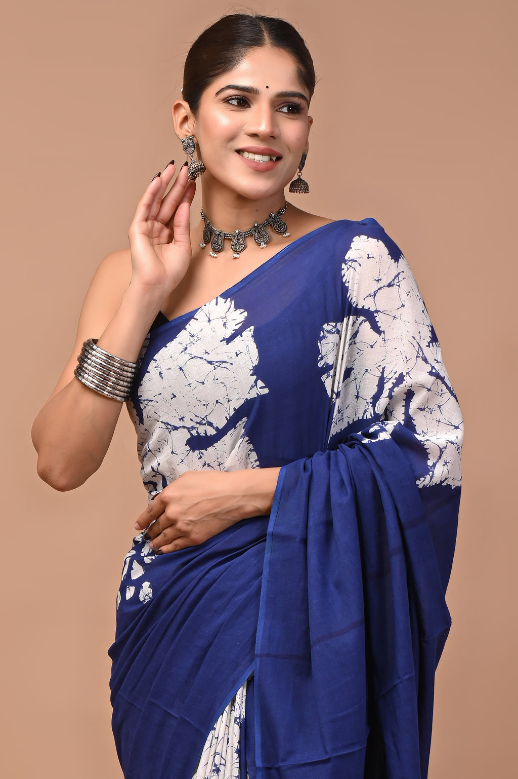 Mulmul Cotton – Deep indigo blue
