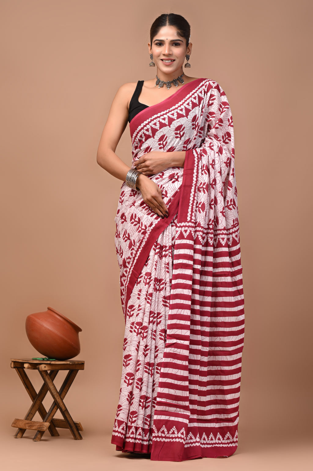 Mulmul Cotton – Deep crimson red