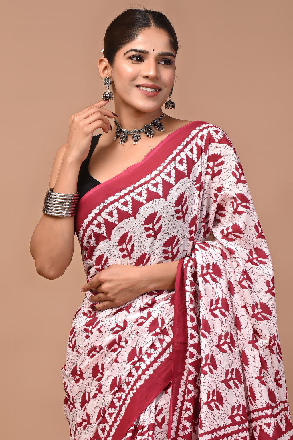 Mulmul Cotton – Deep crimson red