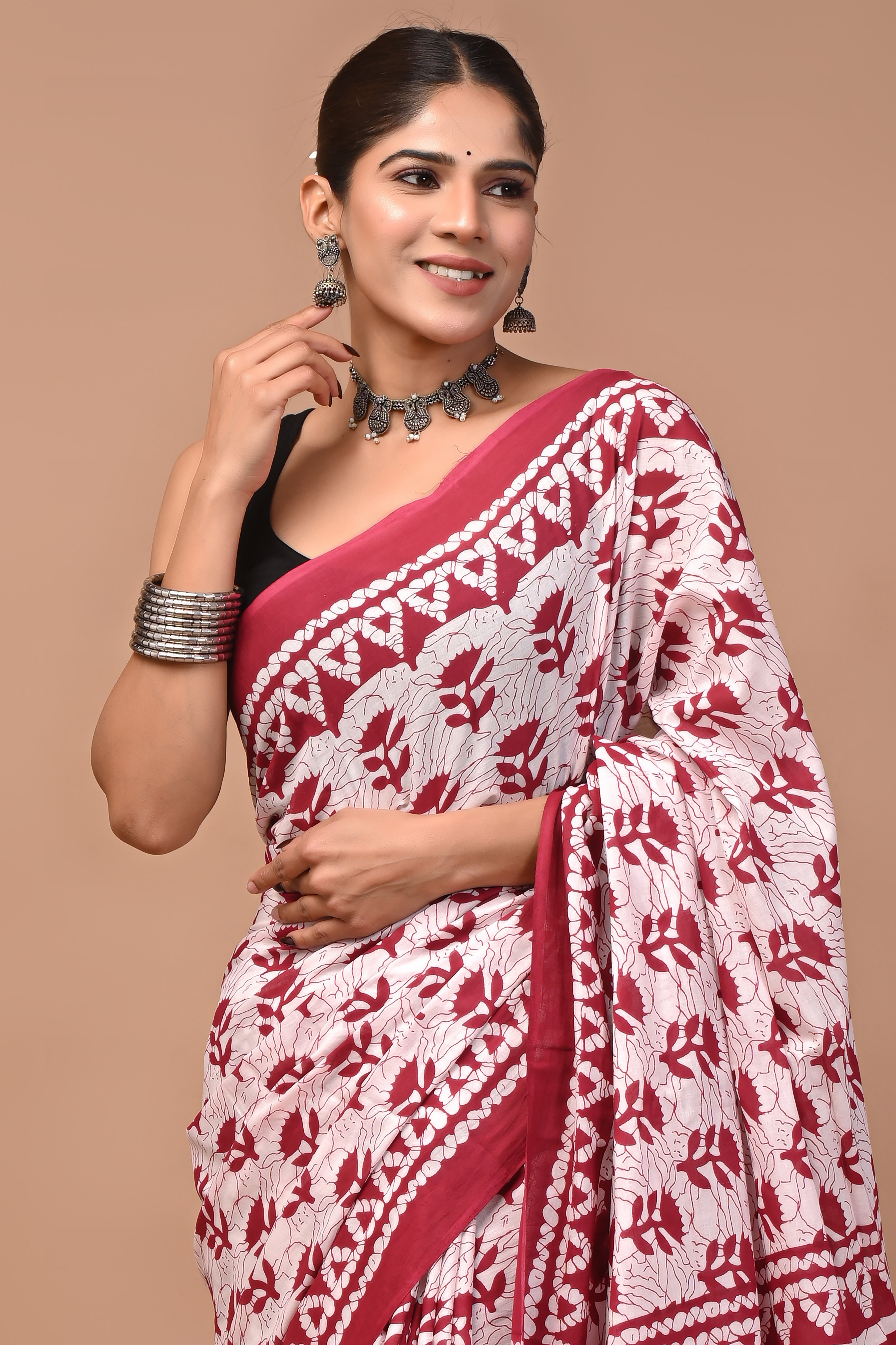 Mulmul Cotton – Deep crimson red