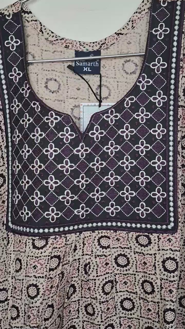 Box Embroidery - Purple