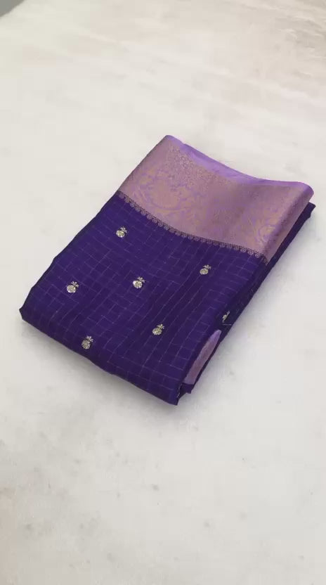 Dola Chex Printed Saree - Purple